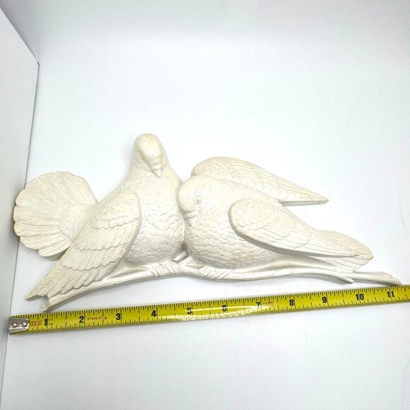 1977 Burwood Vtg 2 Pc Doves Wall Plaques Syroco Style Off-White Molded Plastic - Picture 3 of 10